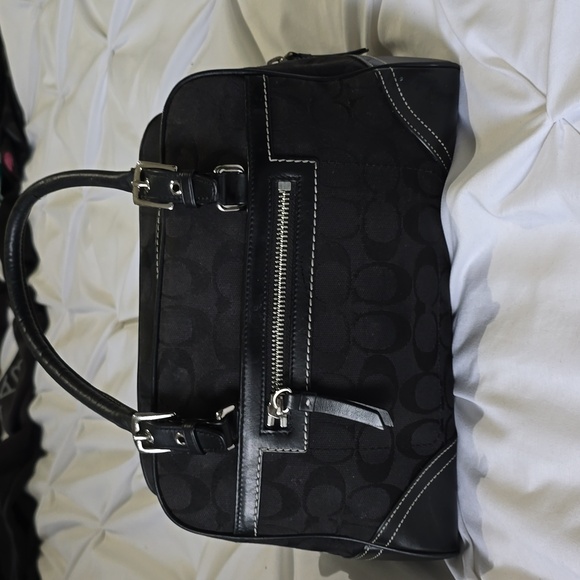 Coach Handbag - Picture 2 of 12